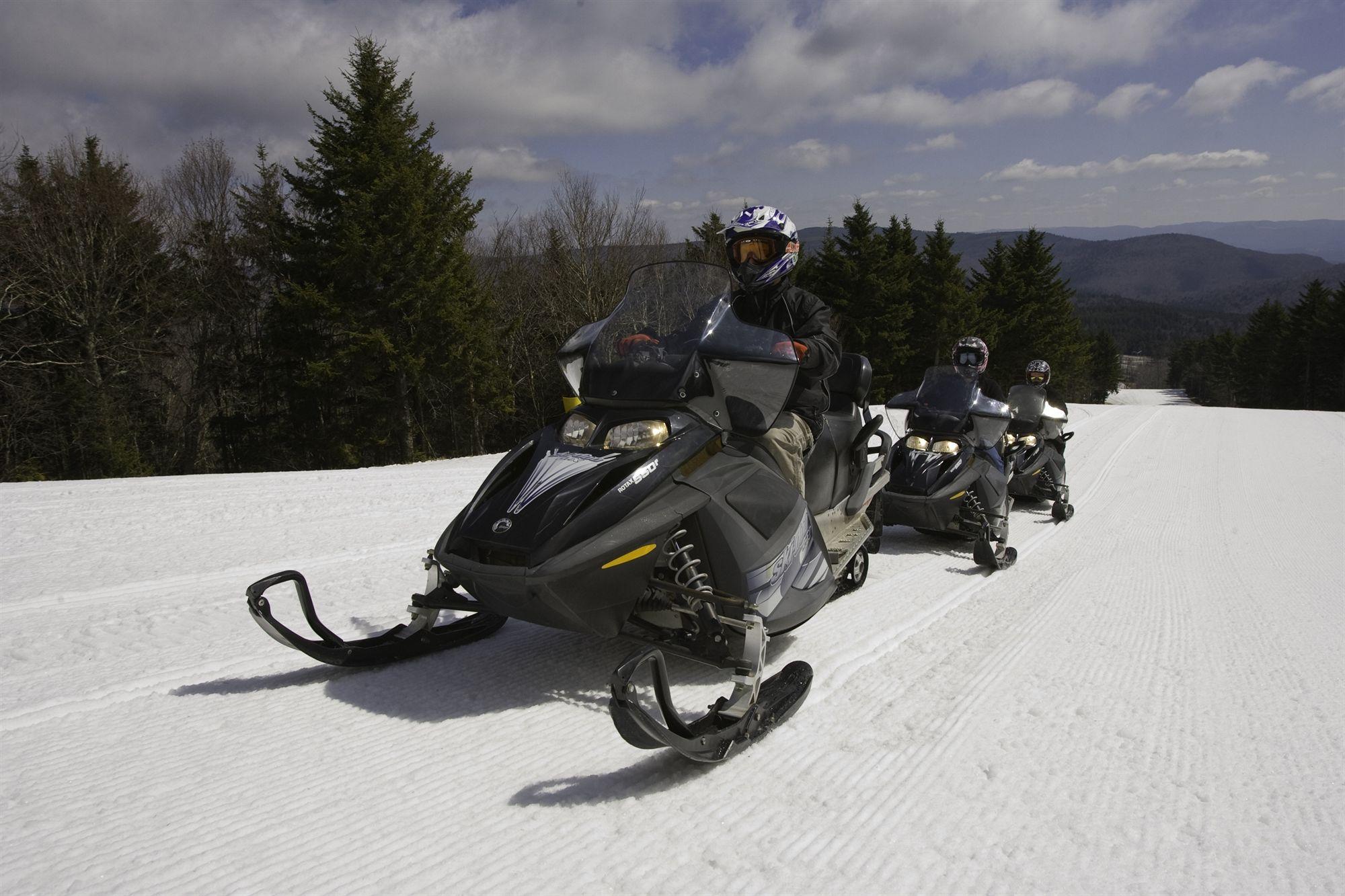 Soaring Eagle Lodge スノーシュー エクステリア 写真